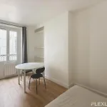 In The Heart Of Iconic Montmartre Cozy & Central T2