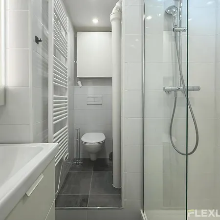 Appartamento In The Heart Of Iconic Montmartre Cozy & T2 Parigi